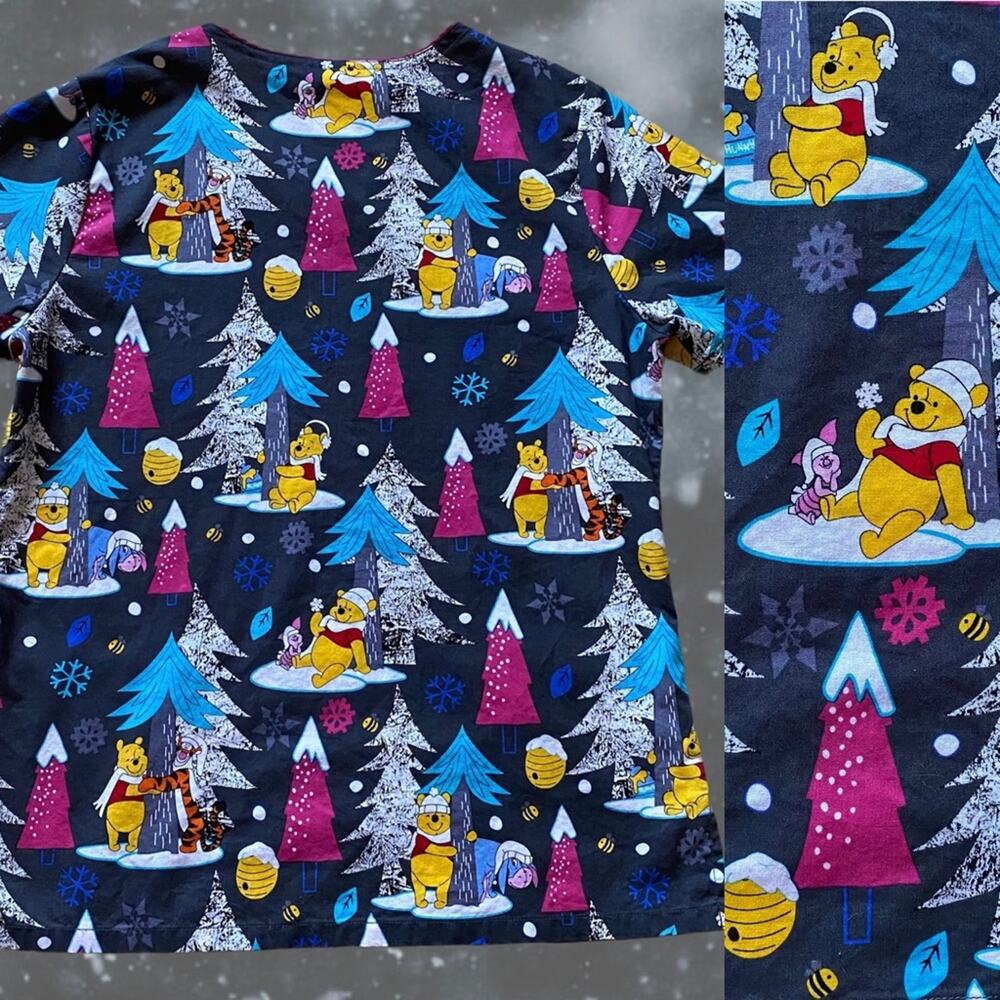 Disney Pooh Friends Winter Scrub Top 3-Pocket Sz S